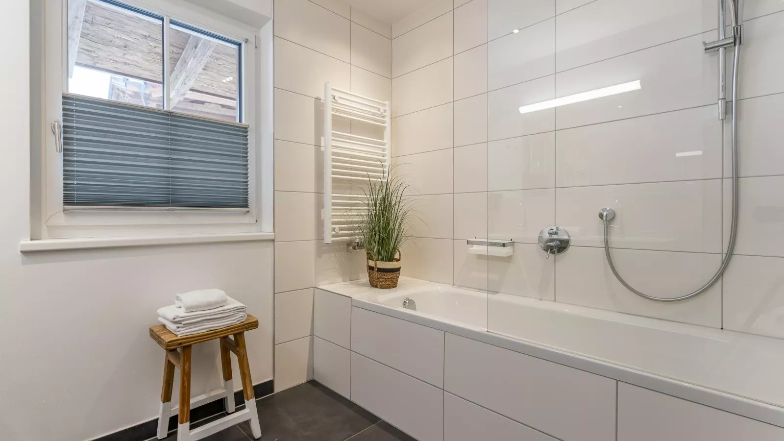 Luxury Tauern Suite Walchen-Kaprun 3-Bathroom