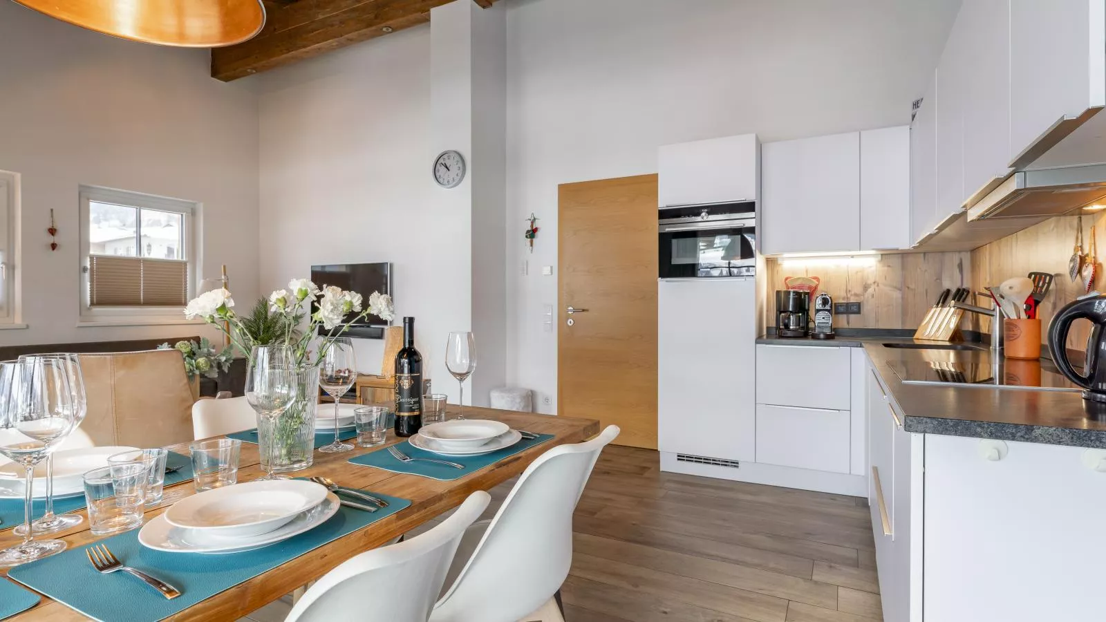 Luxury Tauern Suite Walchen-Kaprun 3-Dining room