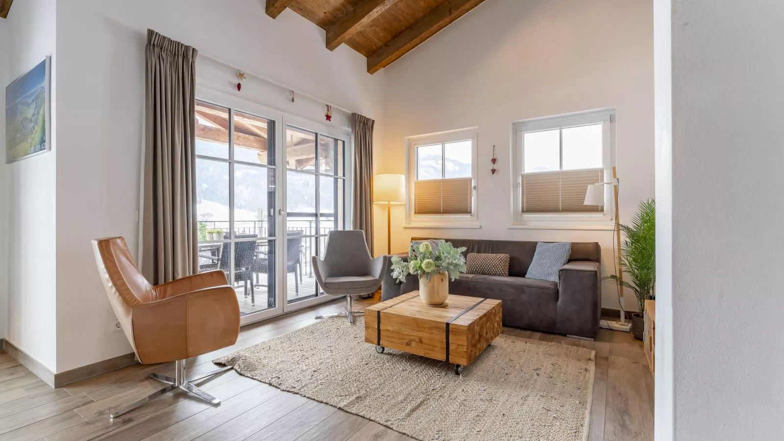 Luxury Tauern Suite Walchen-Kaprun 3-Living room
