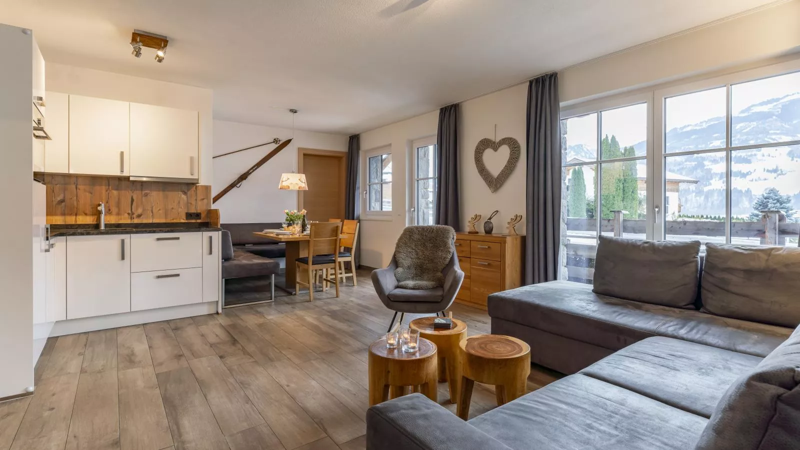 Luxury Tauern Suite Walchen Kaprun 1-Indoor