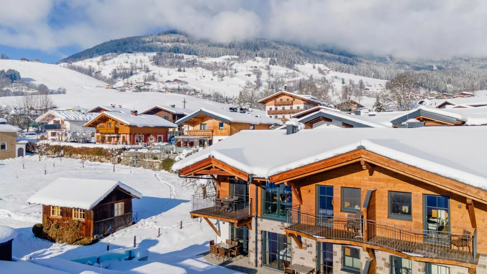 Luxury Tauern Suite Walchen Kaprun 1-Exterior winter