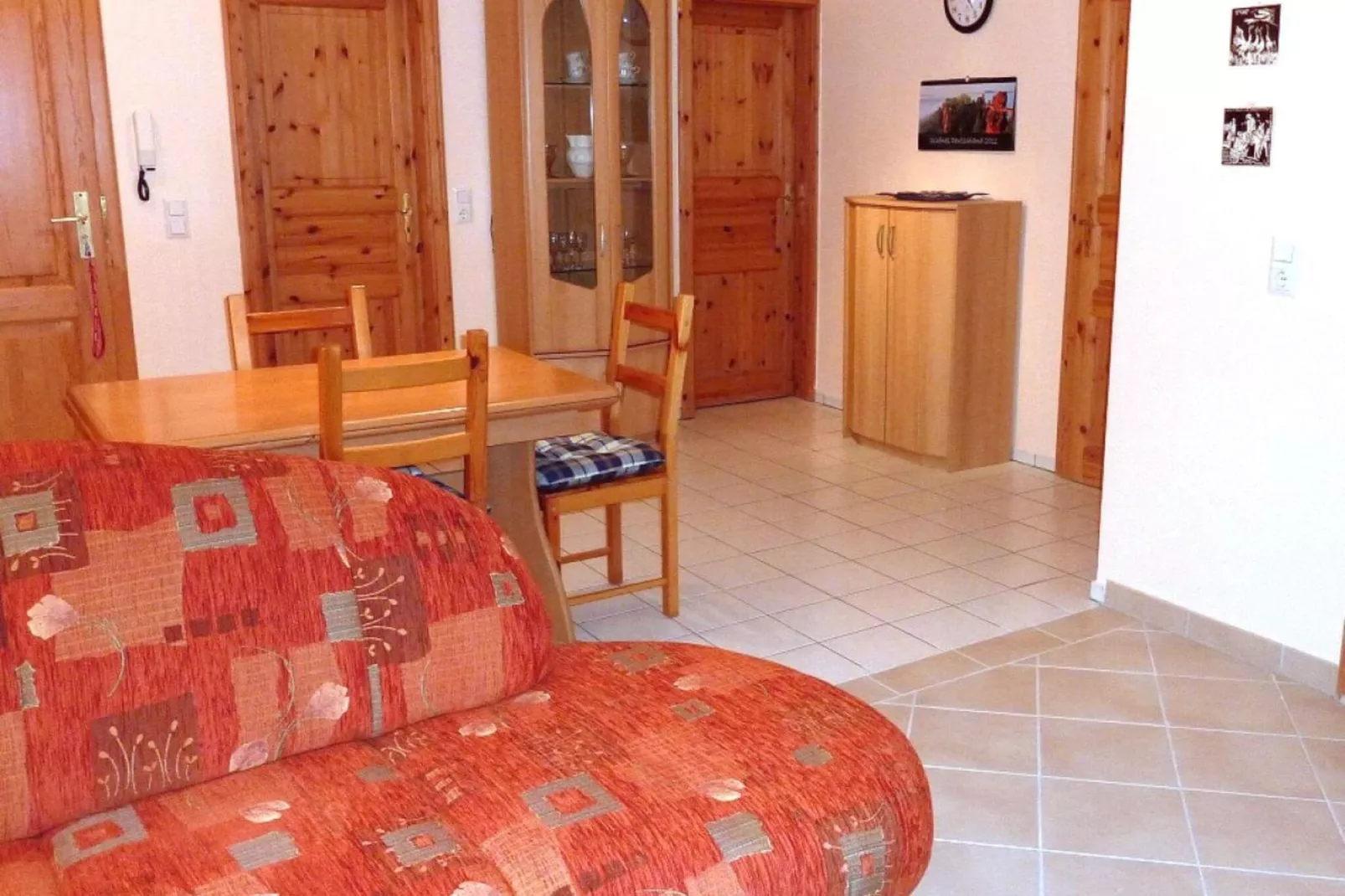 44446-Wohnzimmer