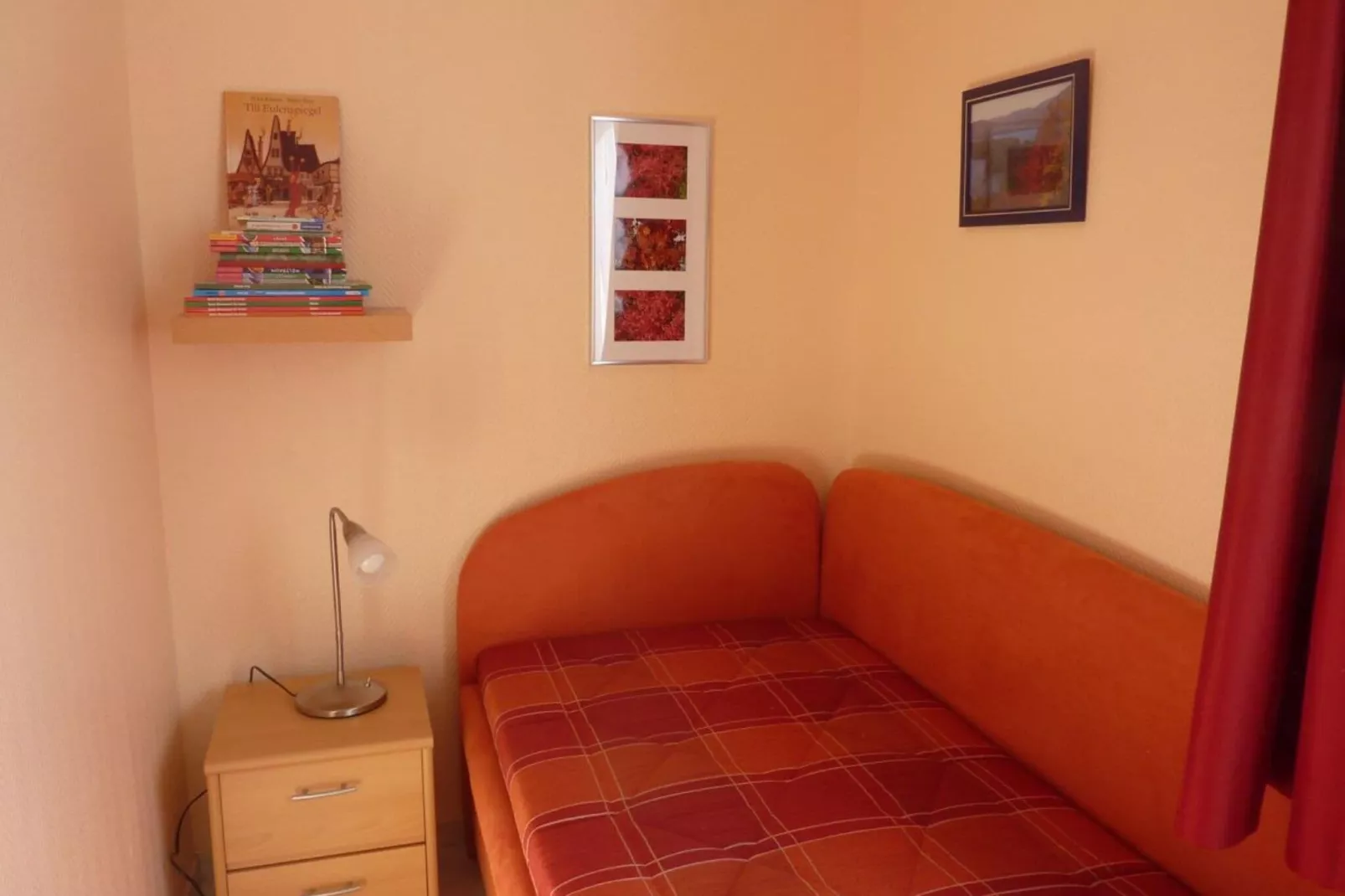 44446-Wohnzimmer