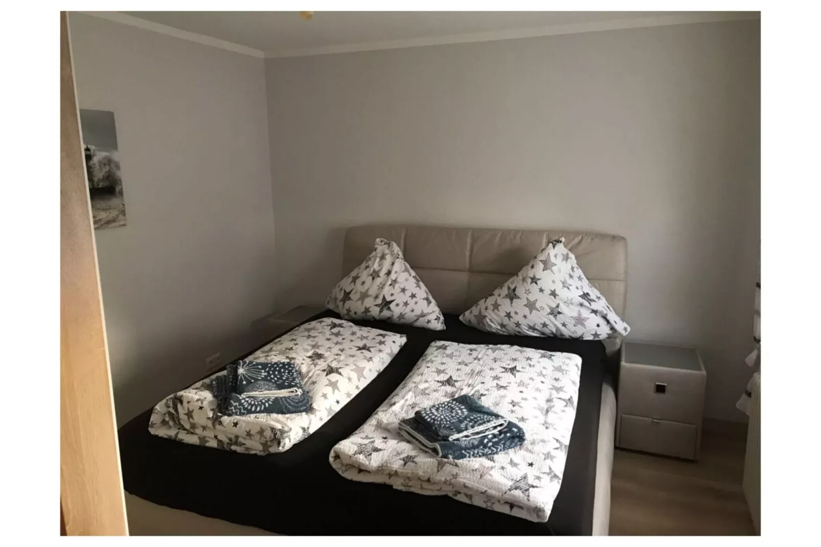 45510-Bedroom
