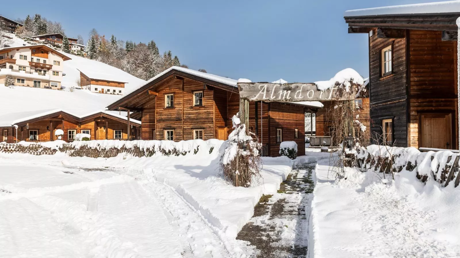 Urige Doppelhaushälfte 8 und 9-Exterior winter