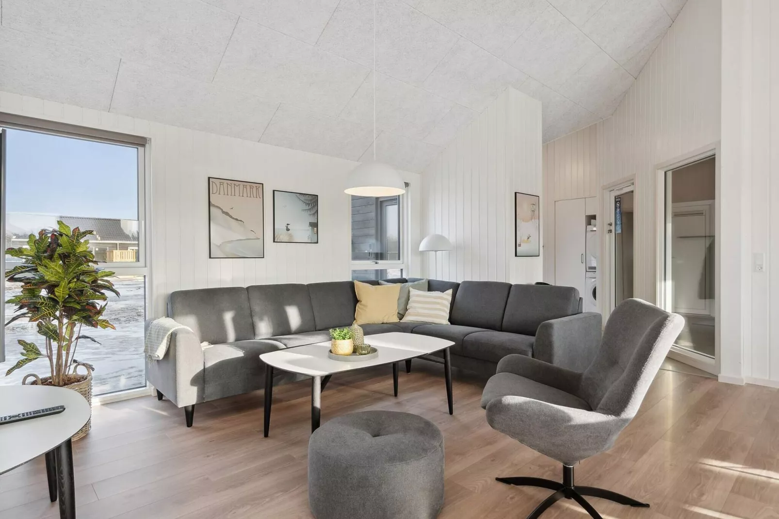 5 star holiday home in Henne-Indoor