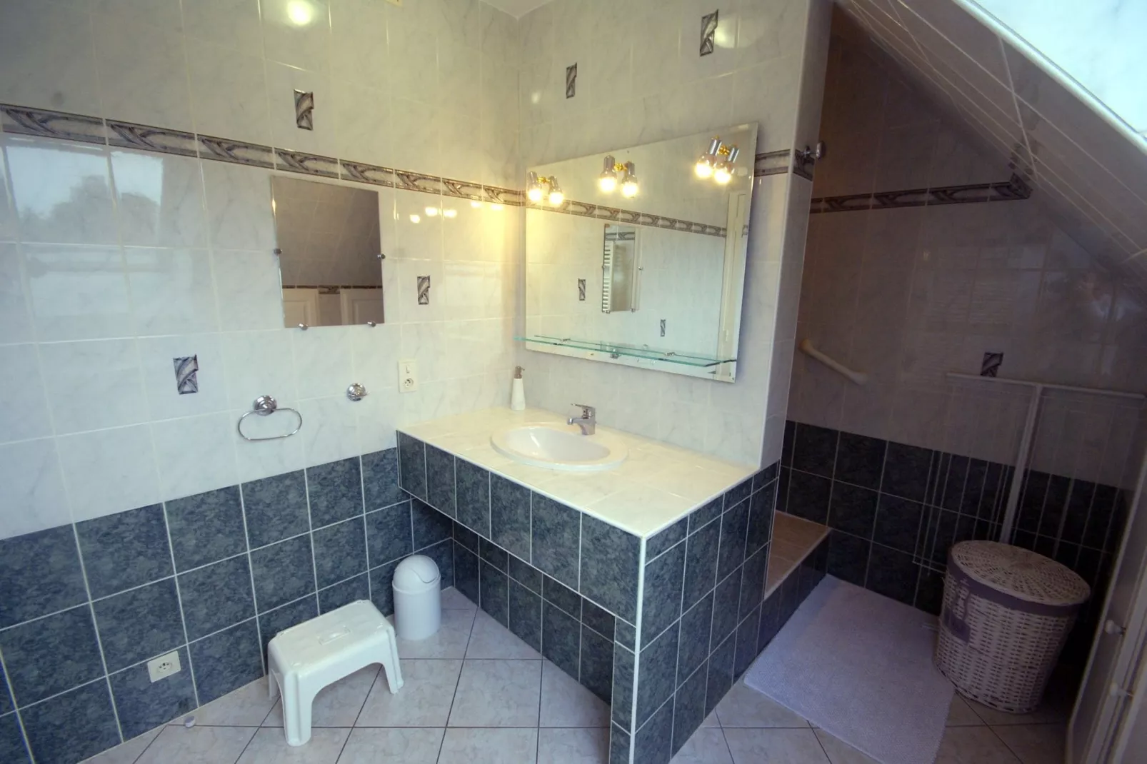 La Ville Hervé-Badezimmer