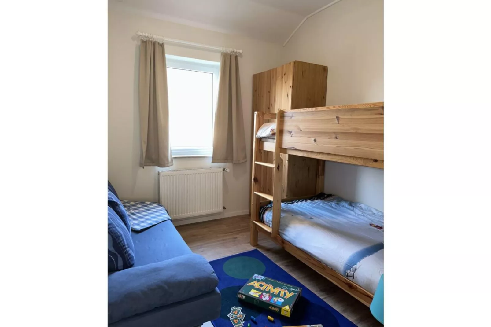 11333-Bedroom