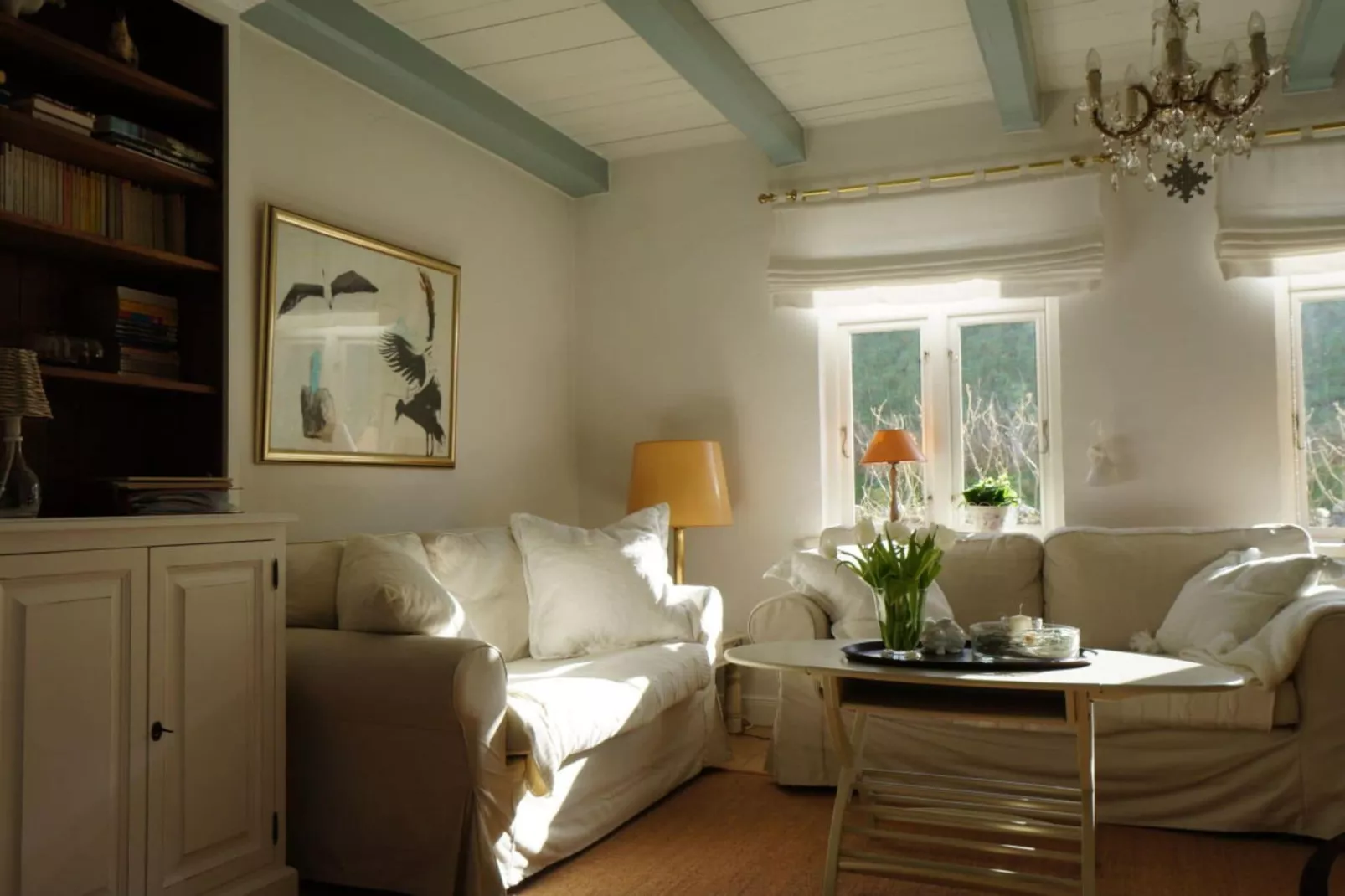 53713-Living room
