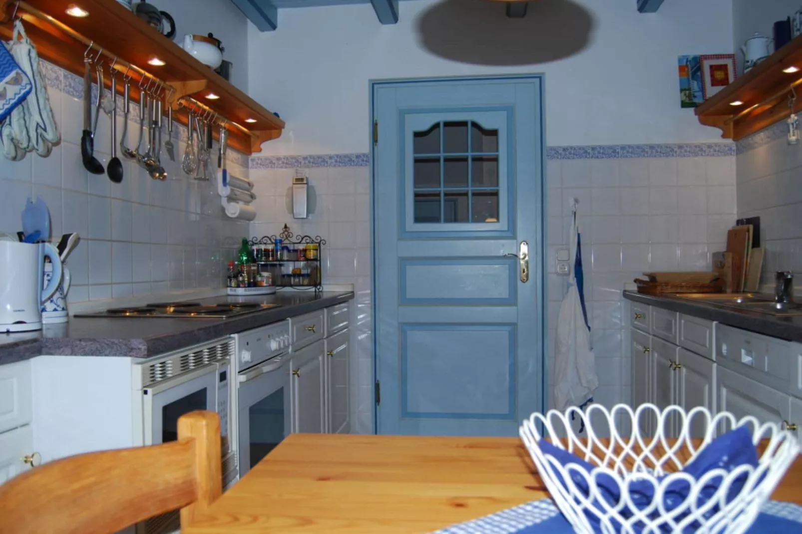 5231-Kitchen