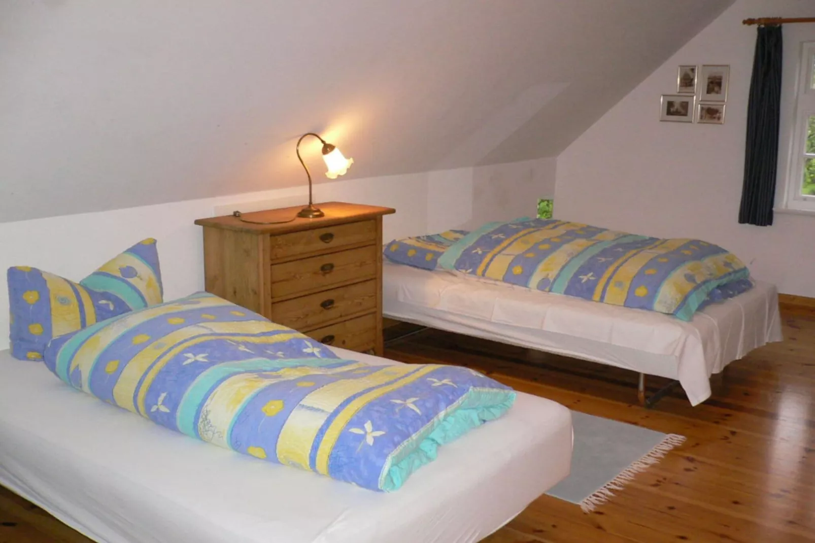 5231-Bedroom