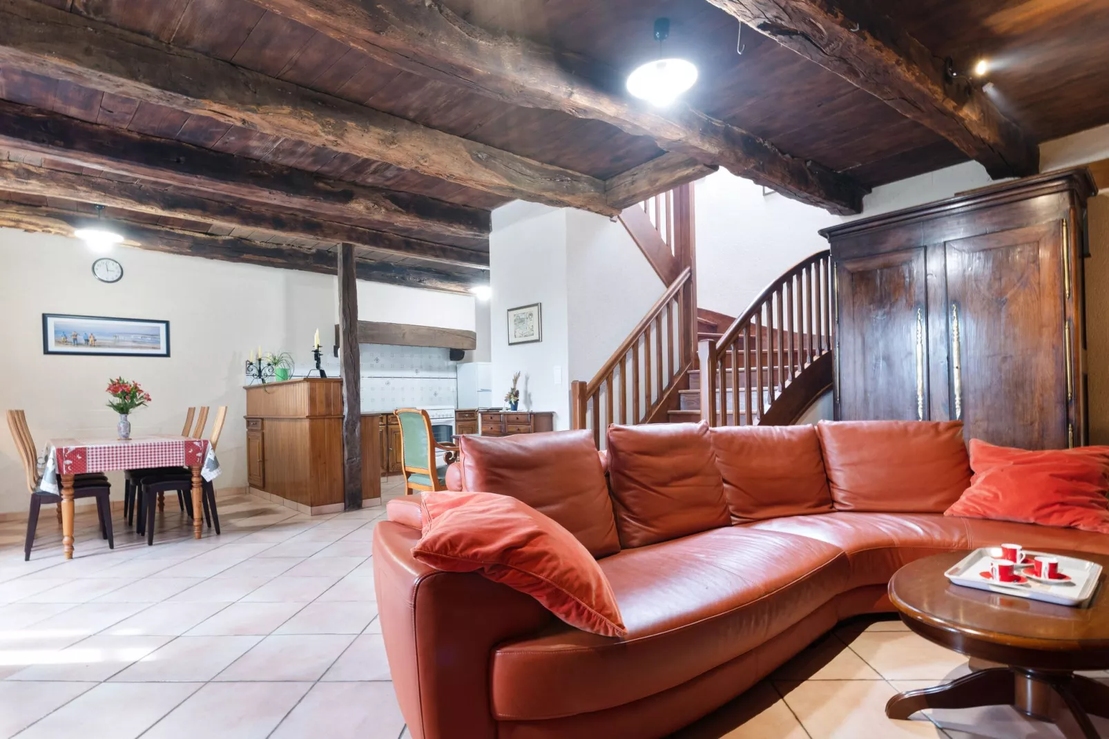 L'Eguillere-Living room