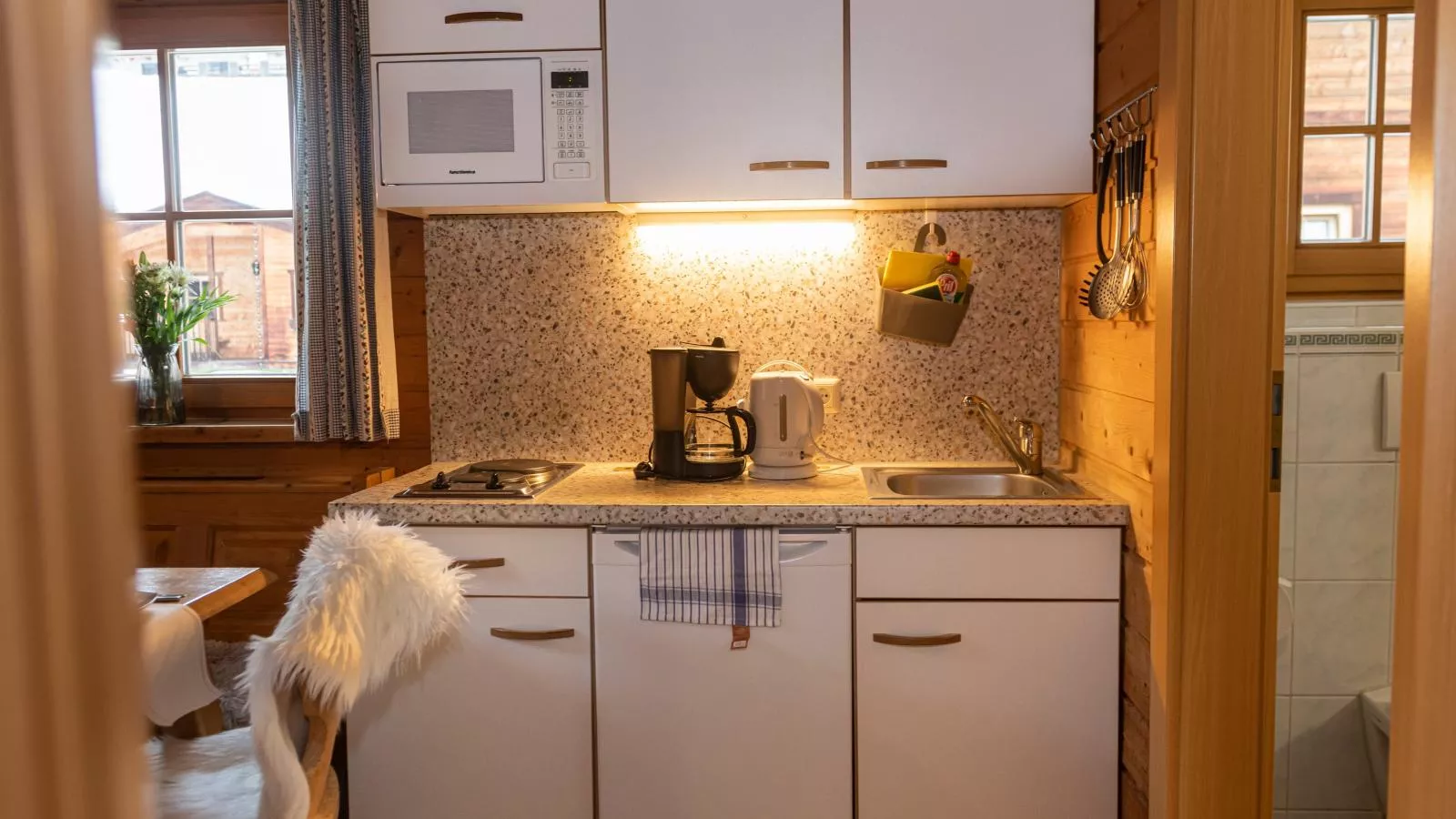 Uriges Chalet 7-Kitchen