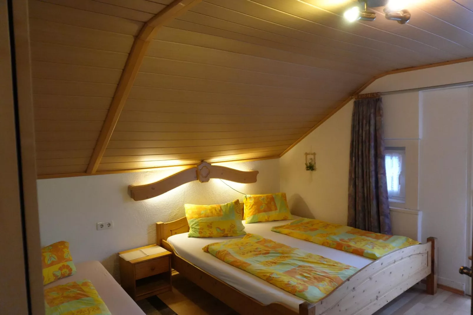 Haus Perler-Schlafzimmer