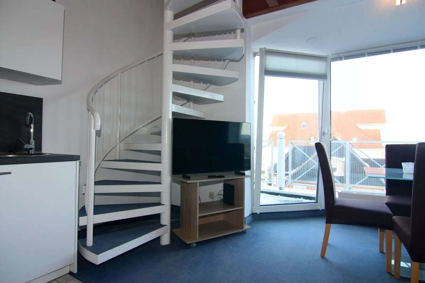 Apartments Panorama Laboe III m Seeblick 60 qm-Dining room