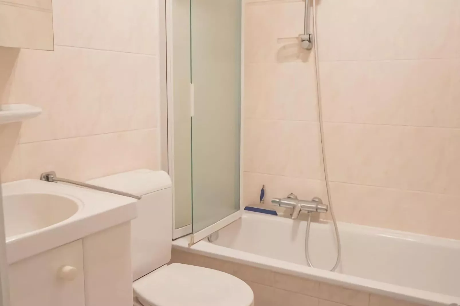 PLAZA Z/Z14-Bathroom