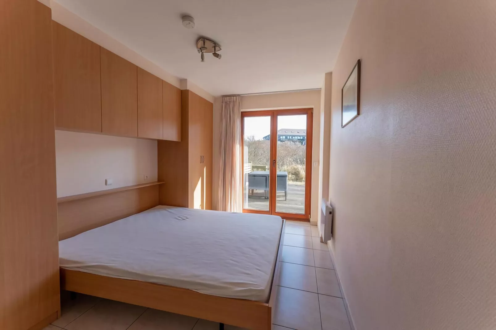 PLAZA A1/A1A02-Bedroom