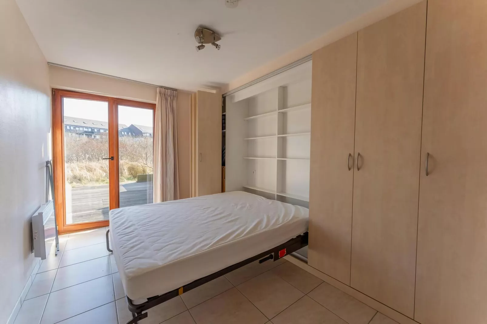 PLAZA A1/A1A02-Bedroom