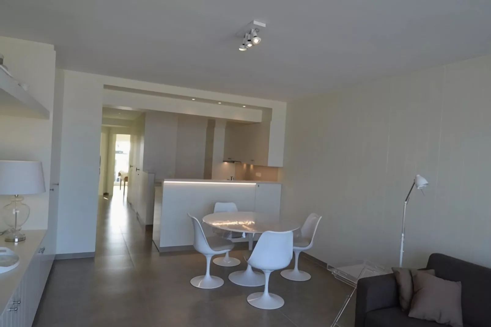 BRITANNI/BRIT0702-Dining room
