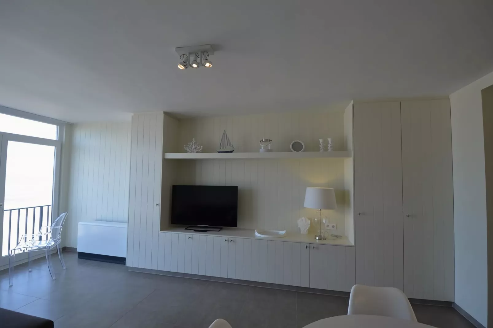 BRITANNI/BRIT0702-Living room