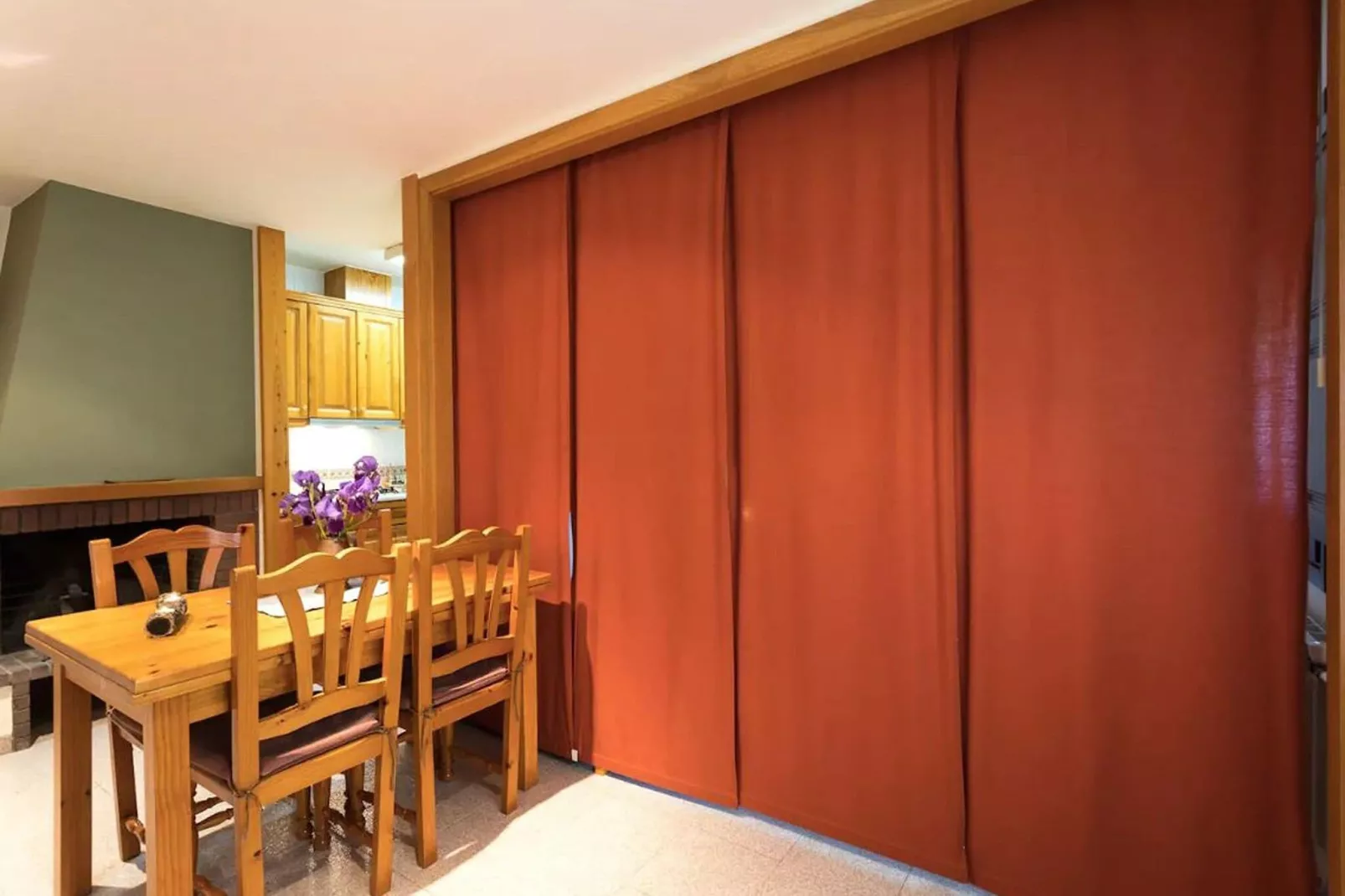 El Magraner-Dining room