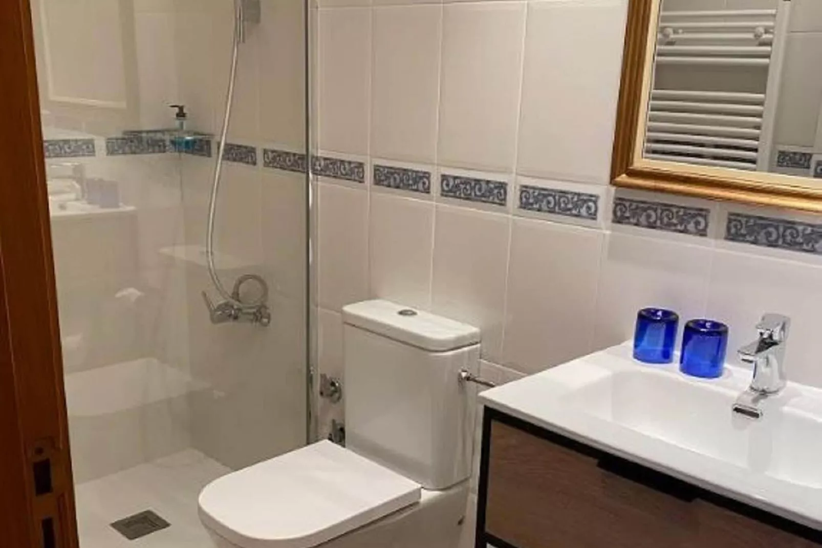 El Magraner-Bathroom