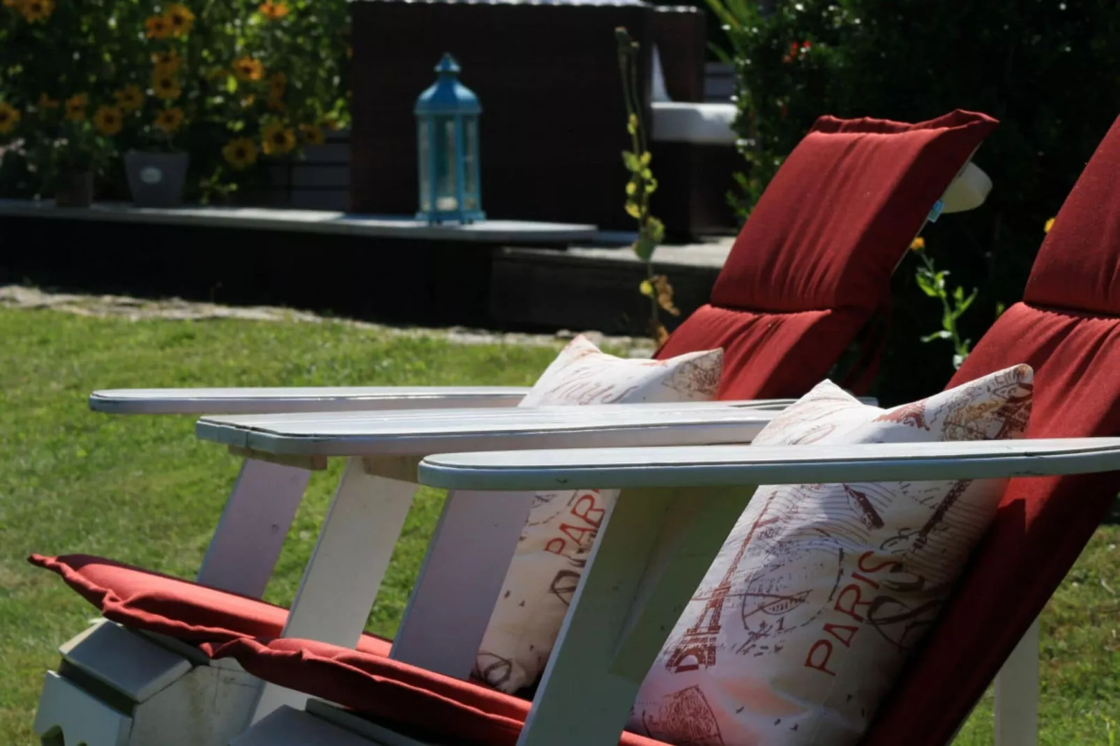 67880-Gardens summer