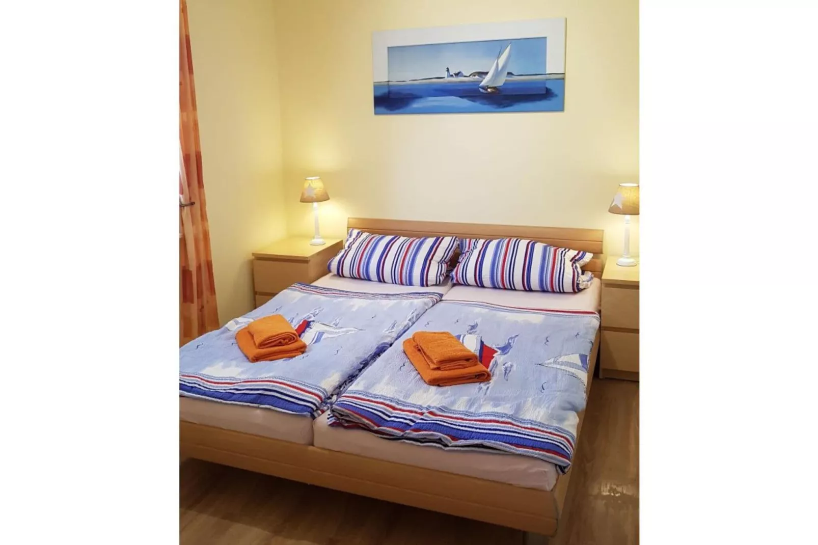 102030-Bedroom