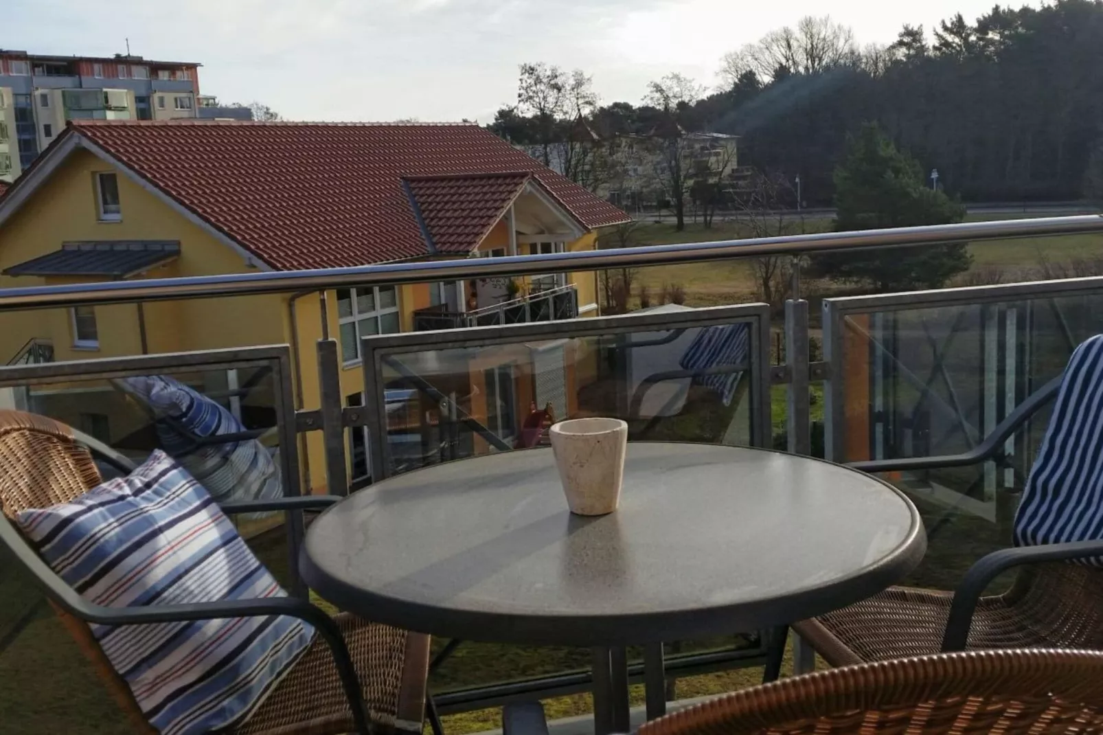 127364-Terrace balcony