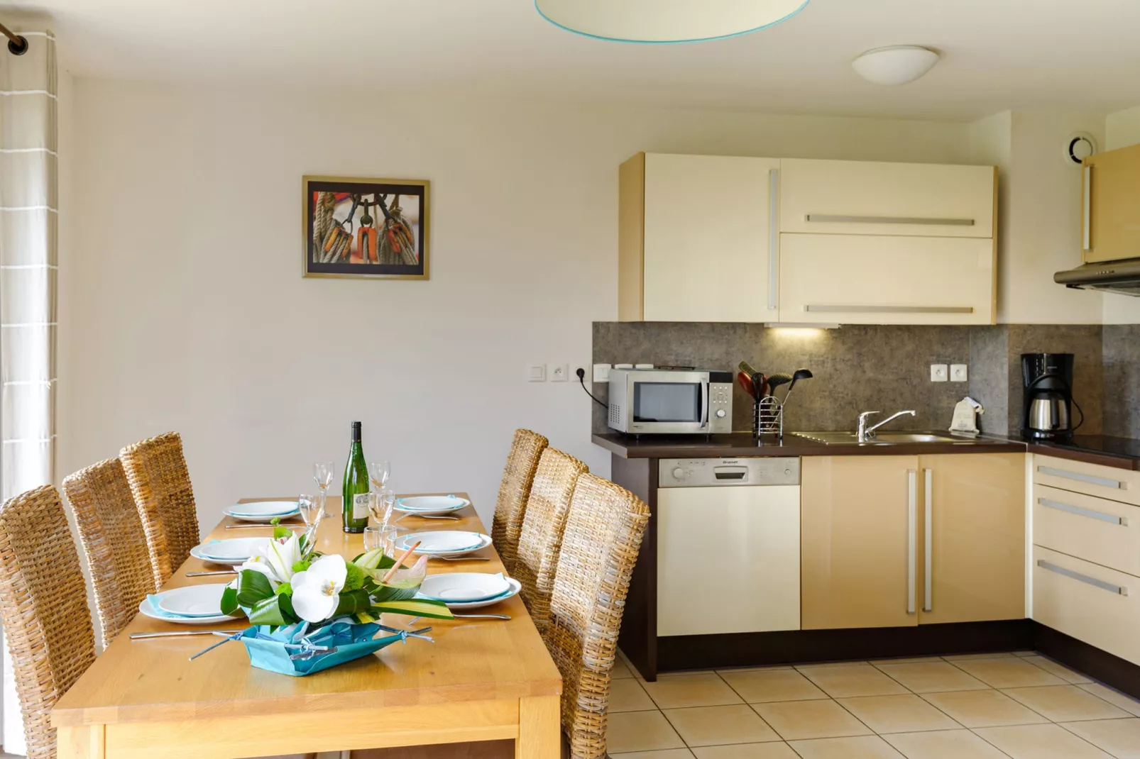 Les Hauts de la Houle 1-Dining room