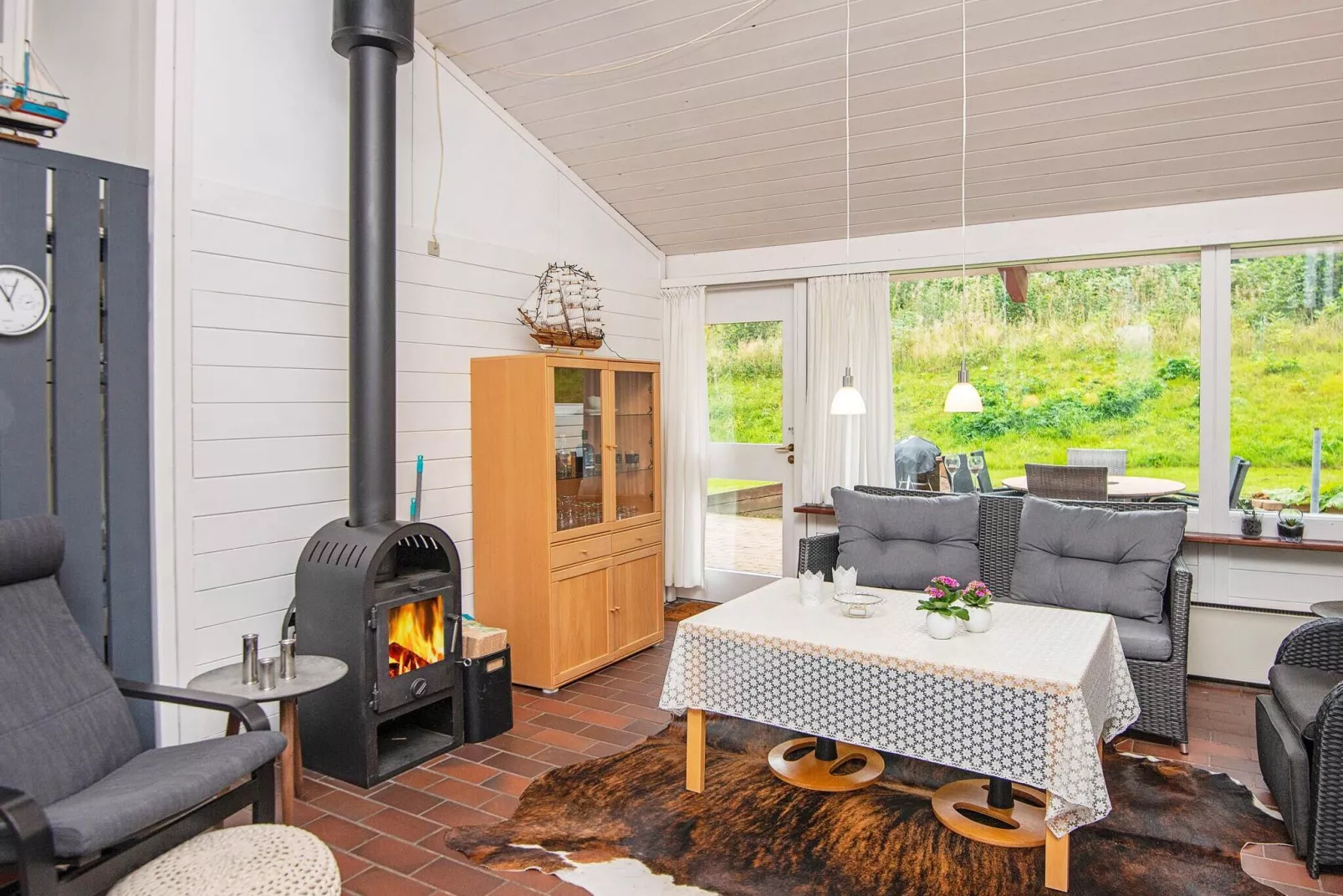 4 person holiday home in Aabenraa-Indoor