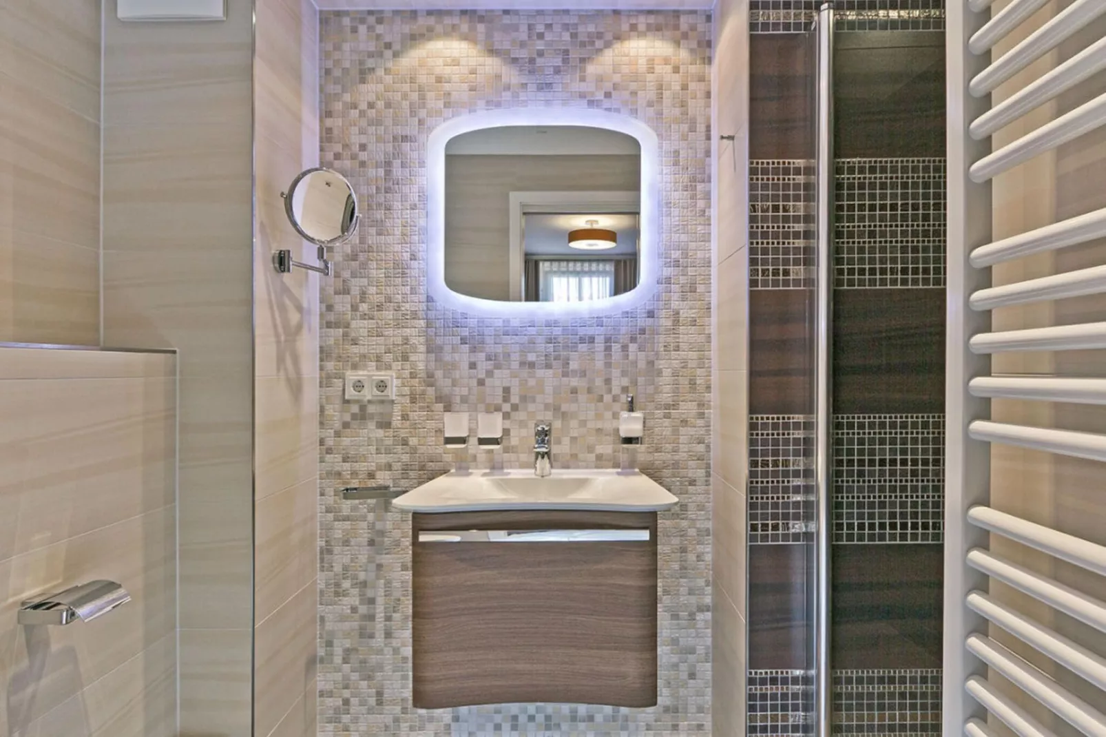 65421-Bathroom
