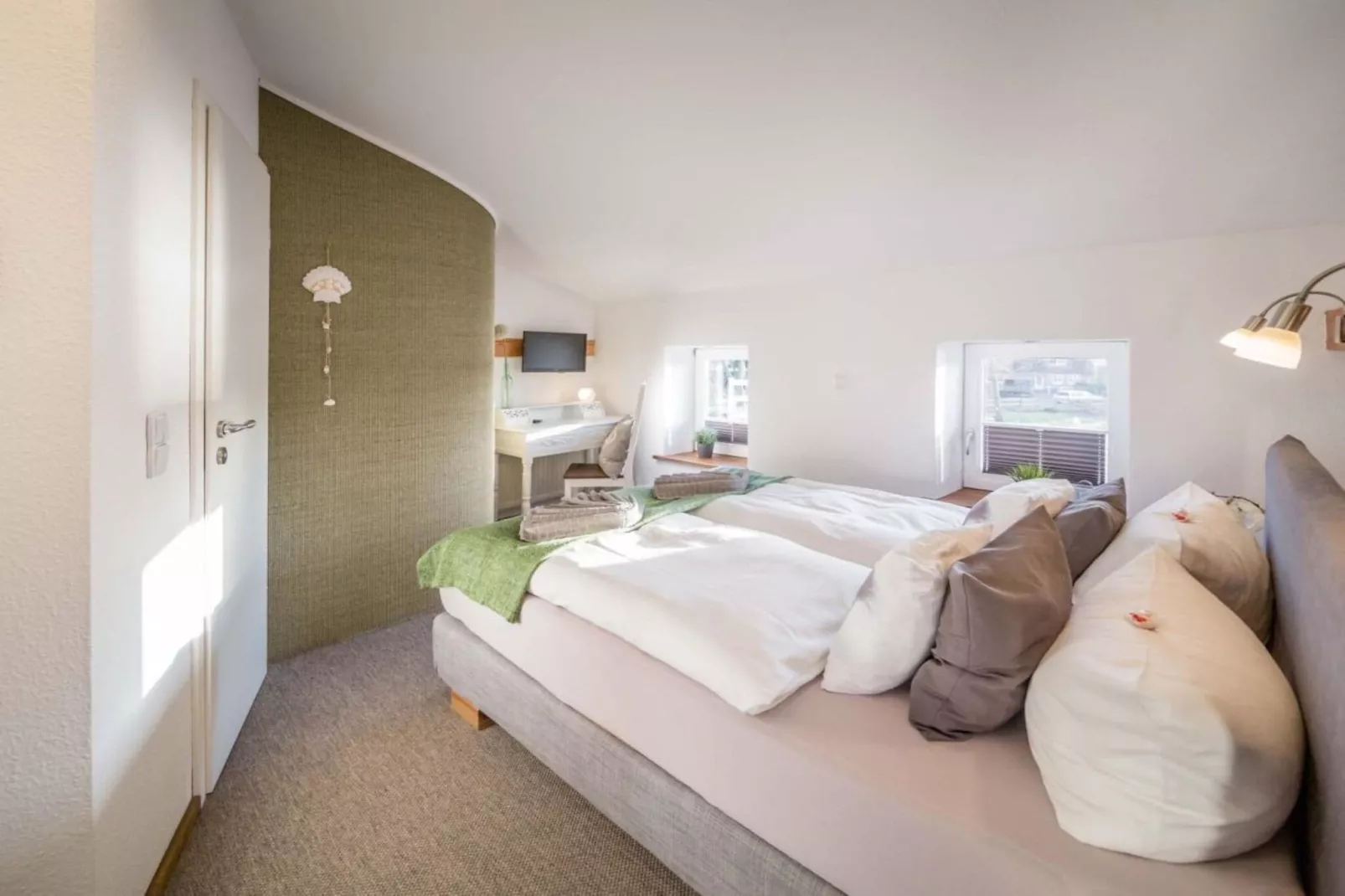 116432-Bedroom