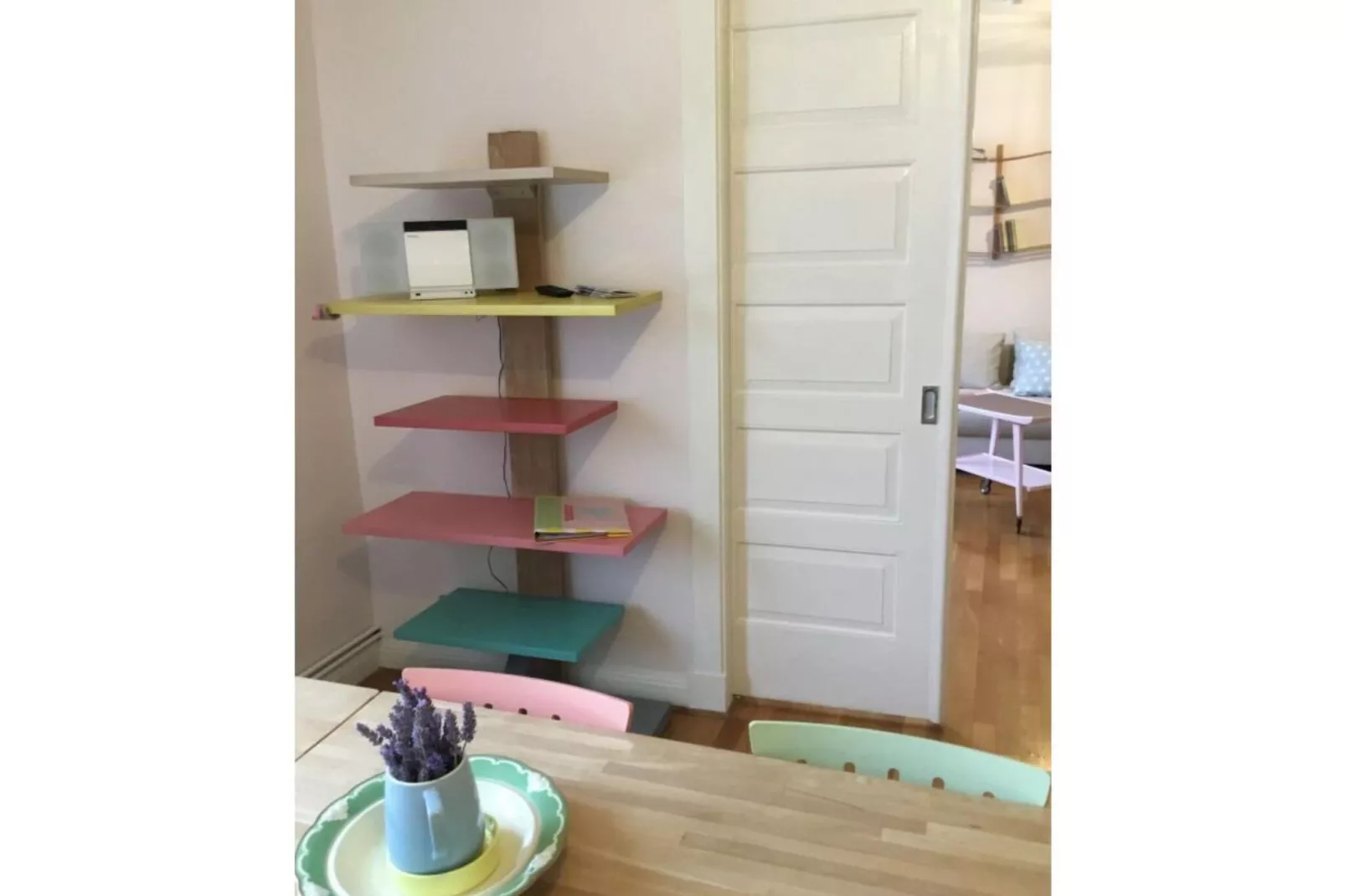 99830-Dining room