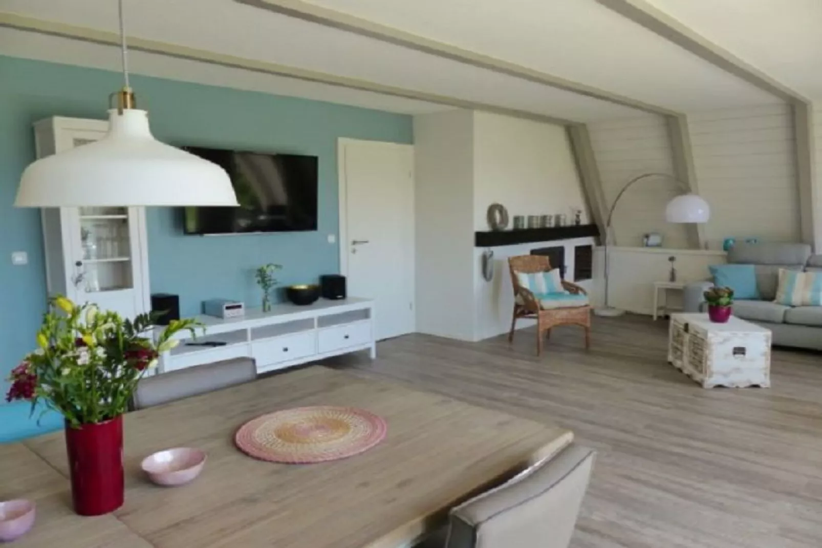 80633-Living room