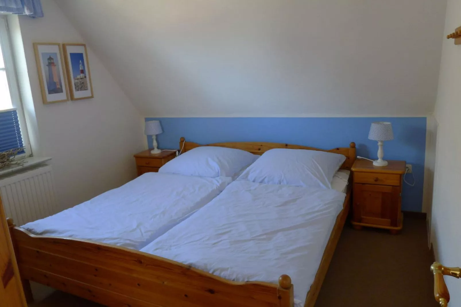 97922-Bedroom