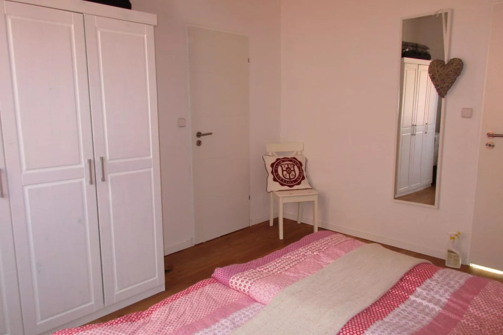 78175-Schlafzimmer