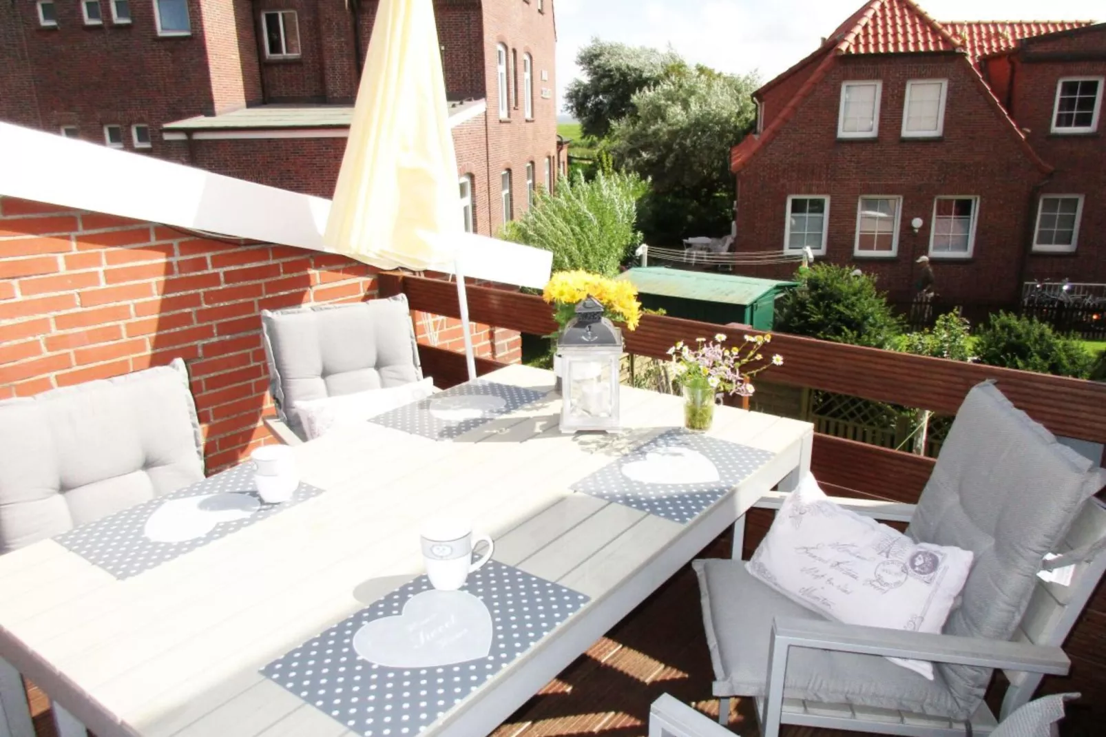 78175-Terrassenbalkon