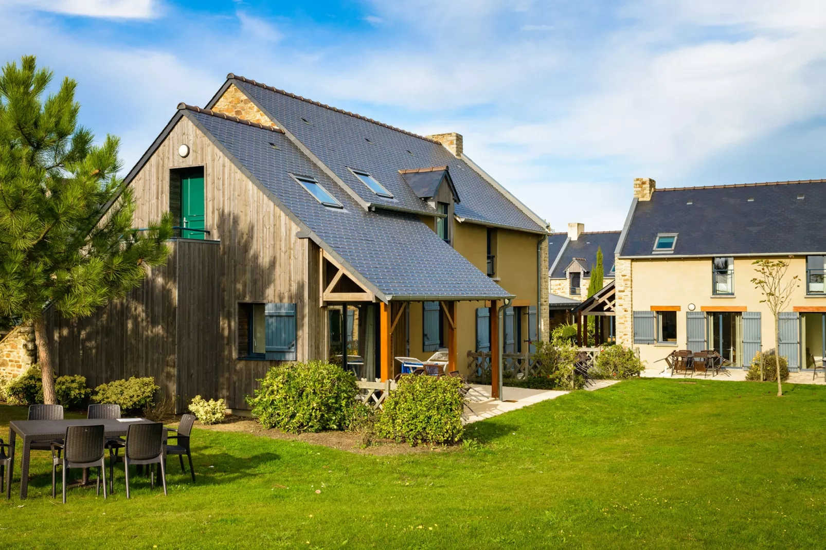 Les Hauts de la Houle 3-Exterior summer