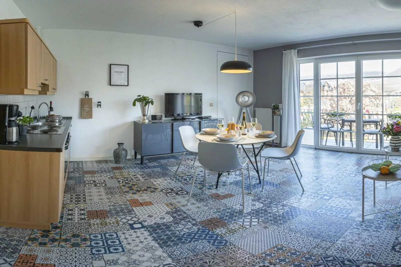 58956-Dining room