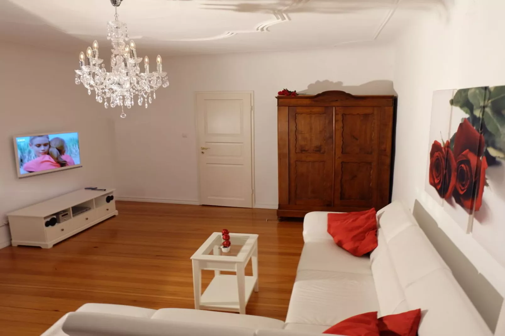 179376-Living room