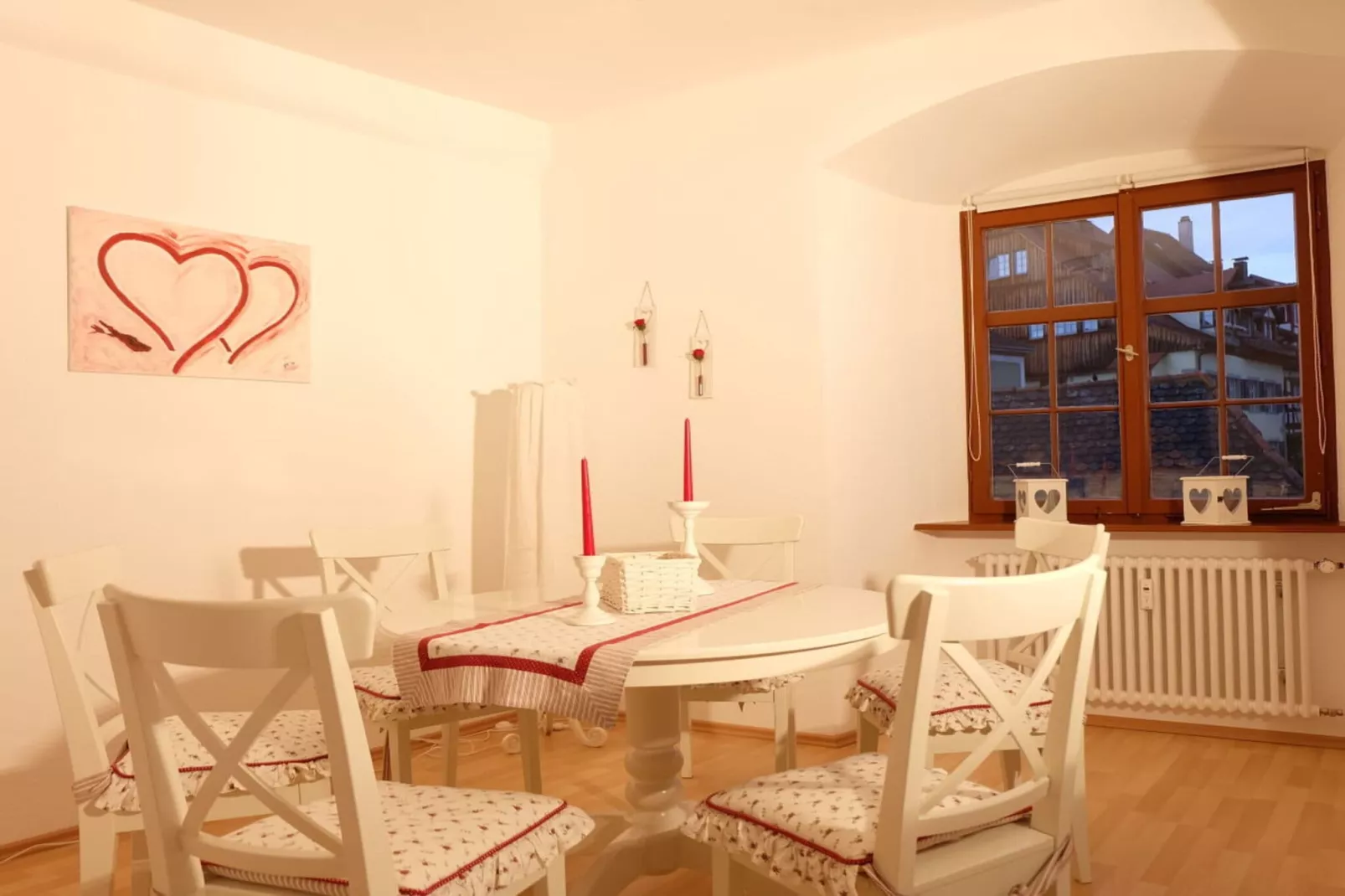 179376-Dining room