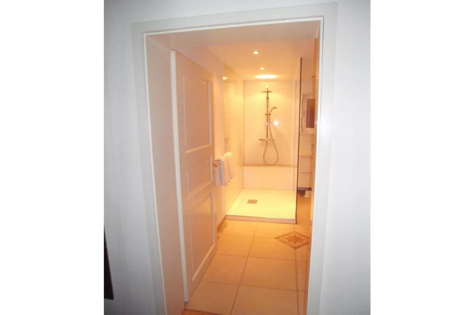179376-Bathroom