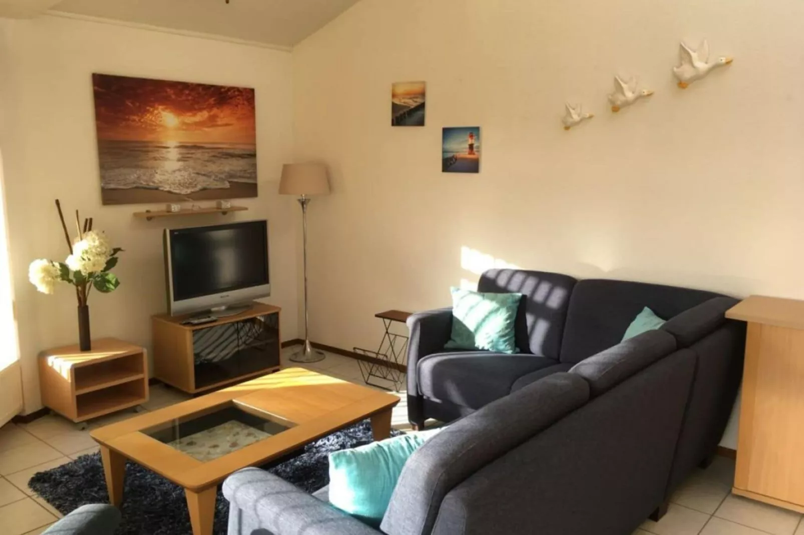 217392-Living room