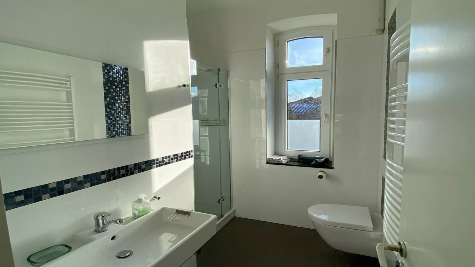 Oude Pastorie en Dorpsschool Netze-Waldeck-Bathroom