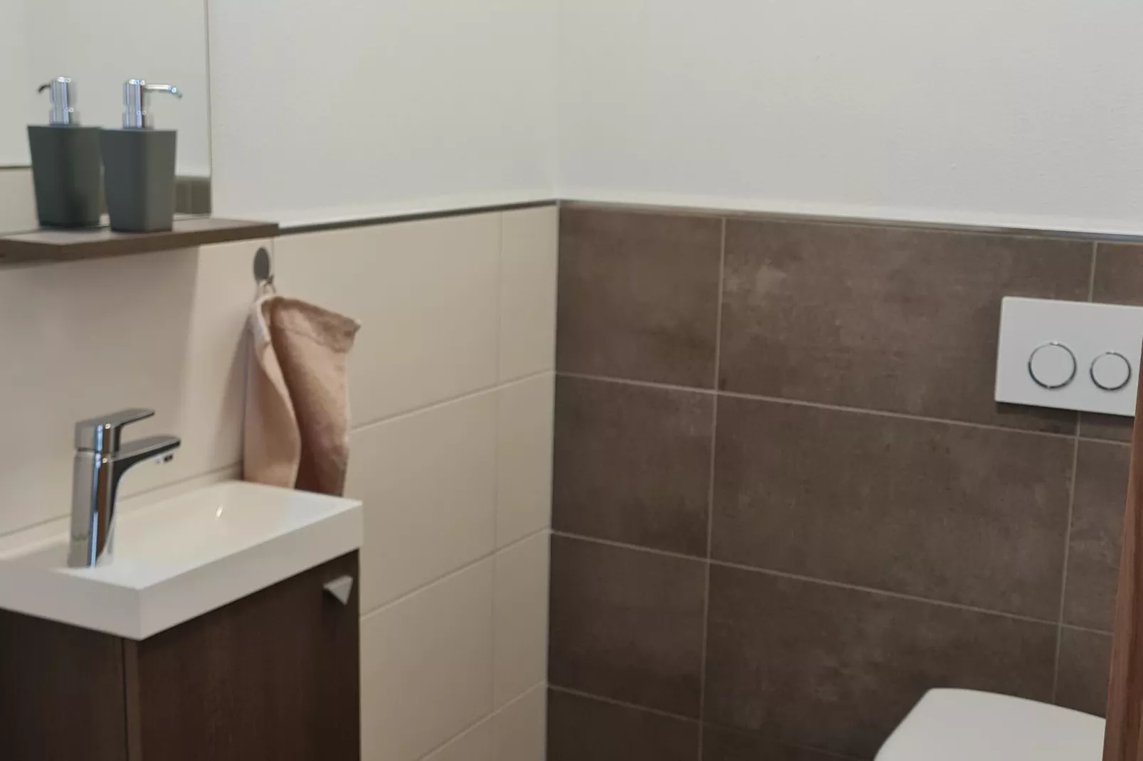 Apartment Bergblick-Bathroom