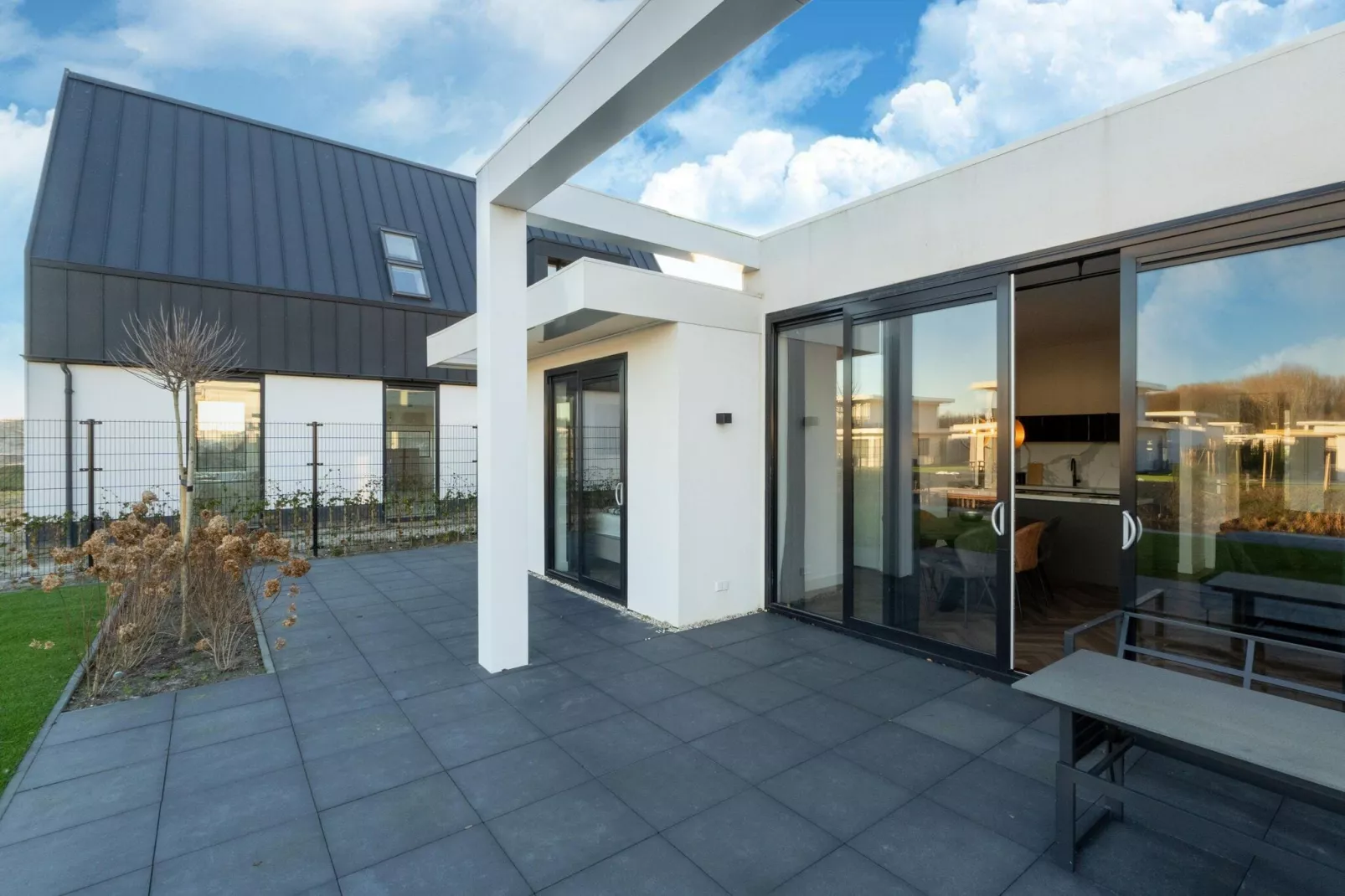 Harderwold villa 551-Terrace balcony