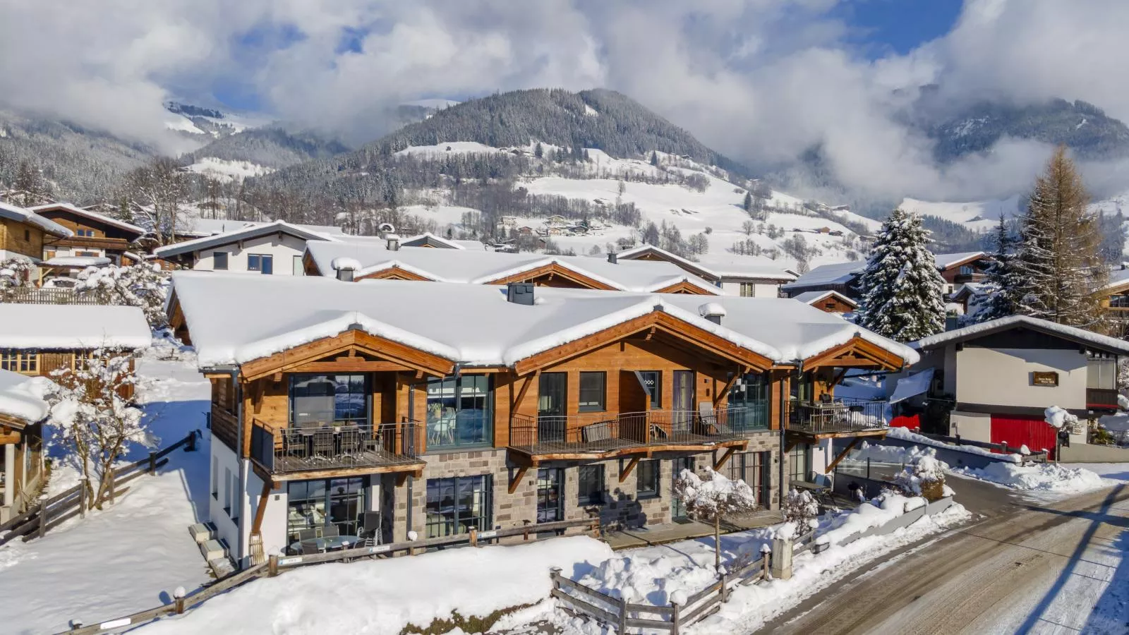 Luxury Tauern Suite Walchen Kaprun 8-Exterior winter