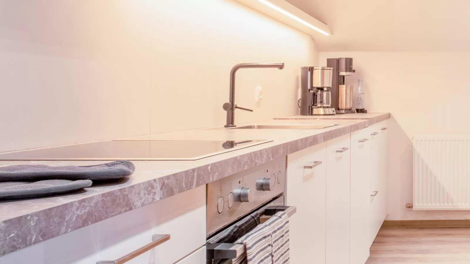 Tirola Platzl-Kitchen