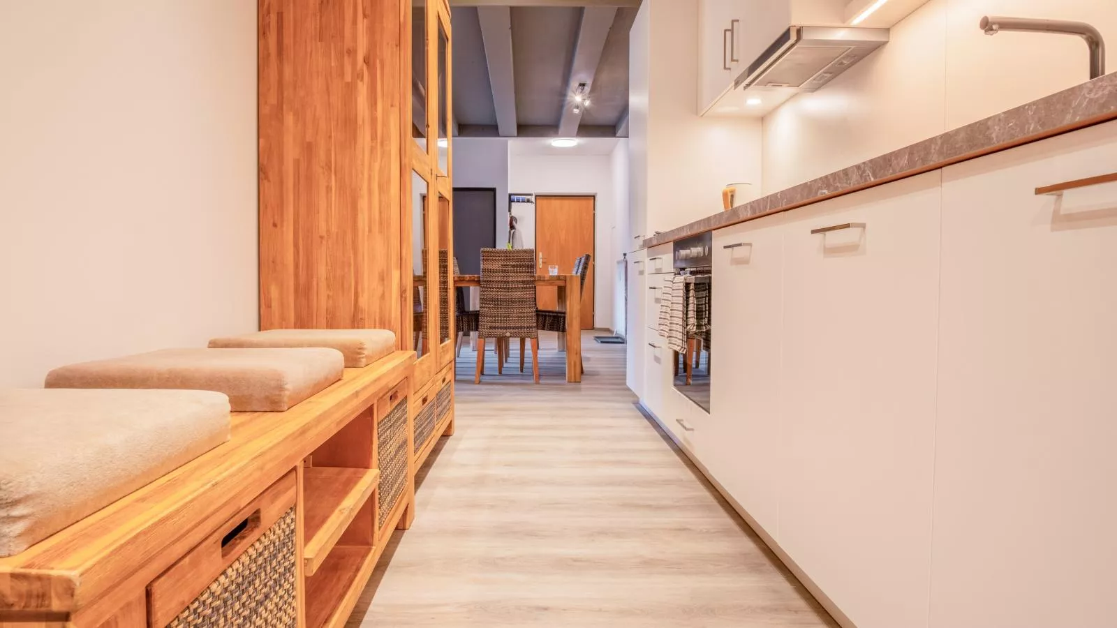 Tirola Platzl-Kitchen